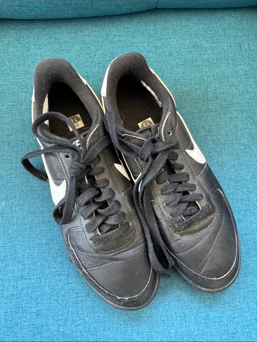 Nike Black and White Men's Low-Top Sneakers